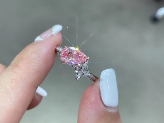 Pink & White Pear 1.5ct Lab Grown Man Made Synthetic Diamonds Set With 18K White Gold Fashionable Ring