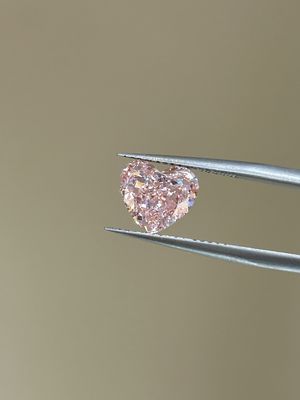 Fancy Intense Pink Heart Shape Lab Grown Diamonds IGI Certified Diamonds Pink Diamonds